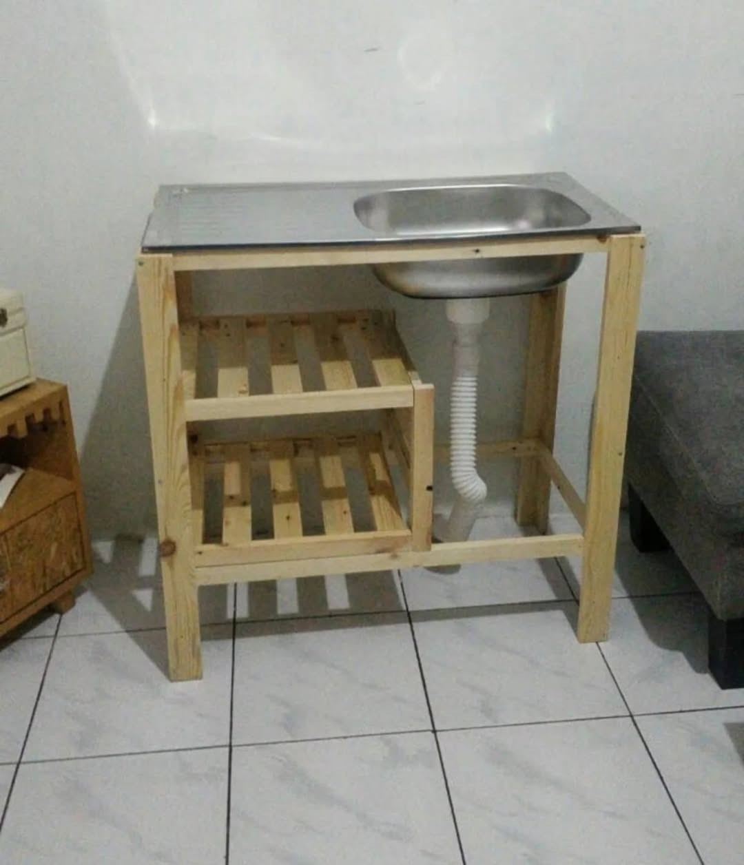 السعر حسب القياس 
ميز طباخ + ميز سنك


**إذا كنت صاحب هذا الإعلان وتريد حذفه لأي سبب، رجاءا أرسل رسالة إلى الدعم الفني**