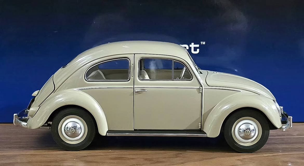 Volks Wagen Beetle 1955 1/18 Autoart.


**إذا كنت صاحب هذا الإعلان وتريد حذفه لأي سبب، رجاءا أرسل رسالة إلى الدعم الفني**