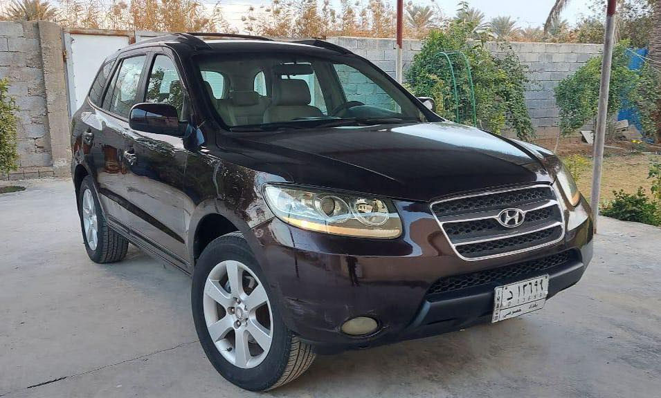 السلام عليكم : سنتافي خليجي 2007 محرك 6سلندر بيه صبغ صفحه والجنطه اثر جرادبدون معجون اوتبديل شرط الفحص السونار بالمنشور موضح بي كلشي كير محرك كفاله السياره صارله عدنا 9سنوات7 راكب تبريد 3 قطع السعر 107 مكان السياره بغداد اليوسفية 
***********
***********
