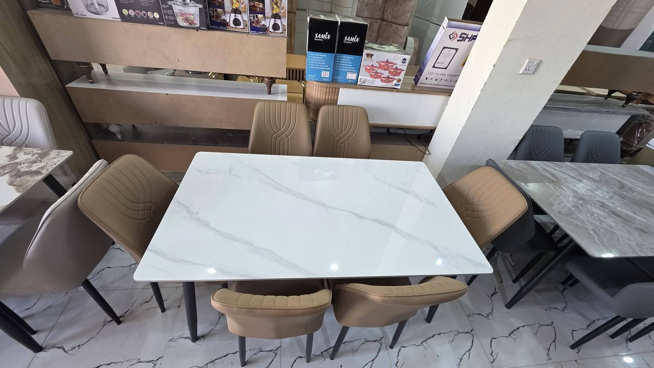 متوفر الان في مجمع الربيع للأثاث المنزلي". 
طاولات طعام ست كراسي 
اهلا وسهلا بكم


**إذا كنت صاحب هذا الإعلان وتريد حذفه لأي سبب، رجاءا أرسل رسالة إلى الدعم الفني**