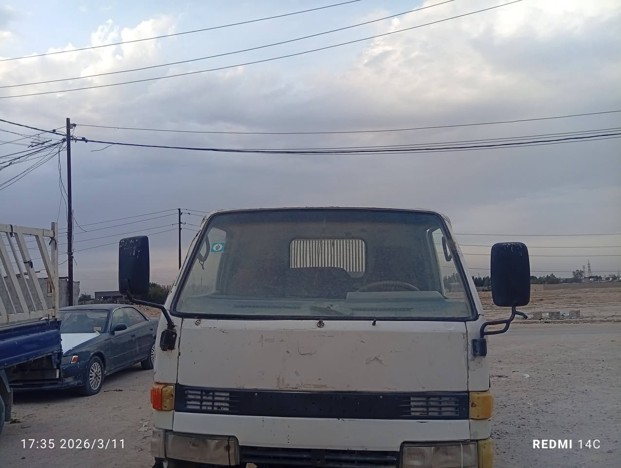 السلام عليكم عزوز قلاب للبيع سياره جاهزه وجديده مكينه وفيها الحداديه اكسين كله جاهز ما بيها نقص انجليزي سعر 65 وبيها مجال مكان نجف***********2
