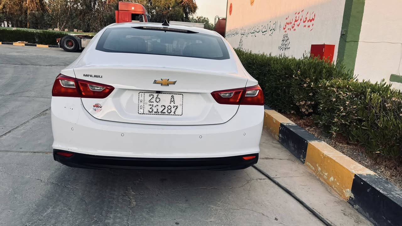 السلام عليكم ماليبو2023للبيع اوامراوس
ماشيه60الف
رقم دولي سياره باسمي ضرر بنيد مبدل بدون دواخل وجاملغ نص بارد 
مكاني سامراء
للاتصال
***********
