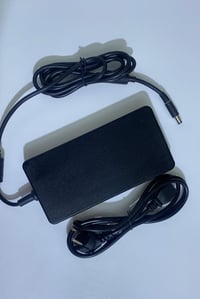 شاحن دل • ٢٤٠ واط