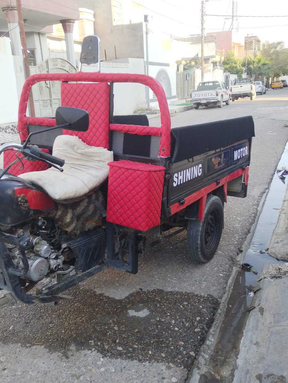 ستوته 2013 للبيع محرك كاتم ركبه شرط تايرات 3 جوبلس الكهربايات كلهن شغاله الكشر شوف عينك السعر 800 وبيها مجال قليل
***********
