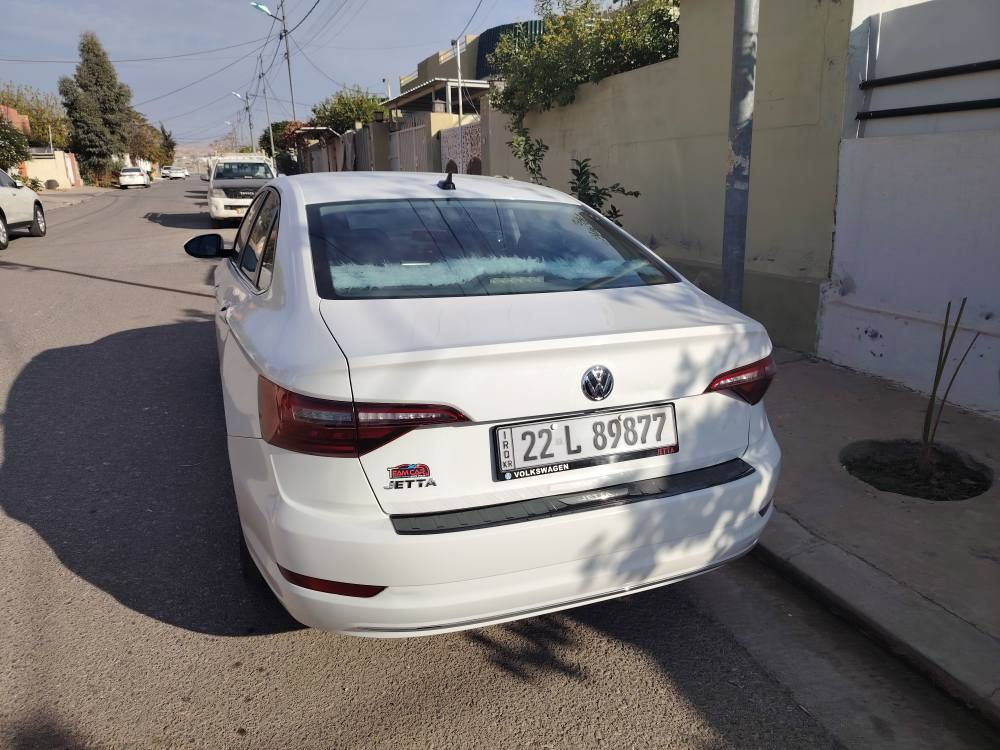 بسم الله الرحمن الرحيم 
جيتا موديل 2023 فئهs تحكم استيرن رادار امامي وجانبي كامره خلفيه بلاديه حادث خلفي 3 قطع بجم كبس شركه يعني بلادي كير ومحرك وكهربائيات كله بشرط مكان سياره اربيل طريق مجدي مول اي استفسار *********** واتساب مفتوح
سعرها 125 أربيل, العراق
