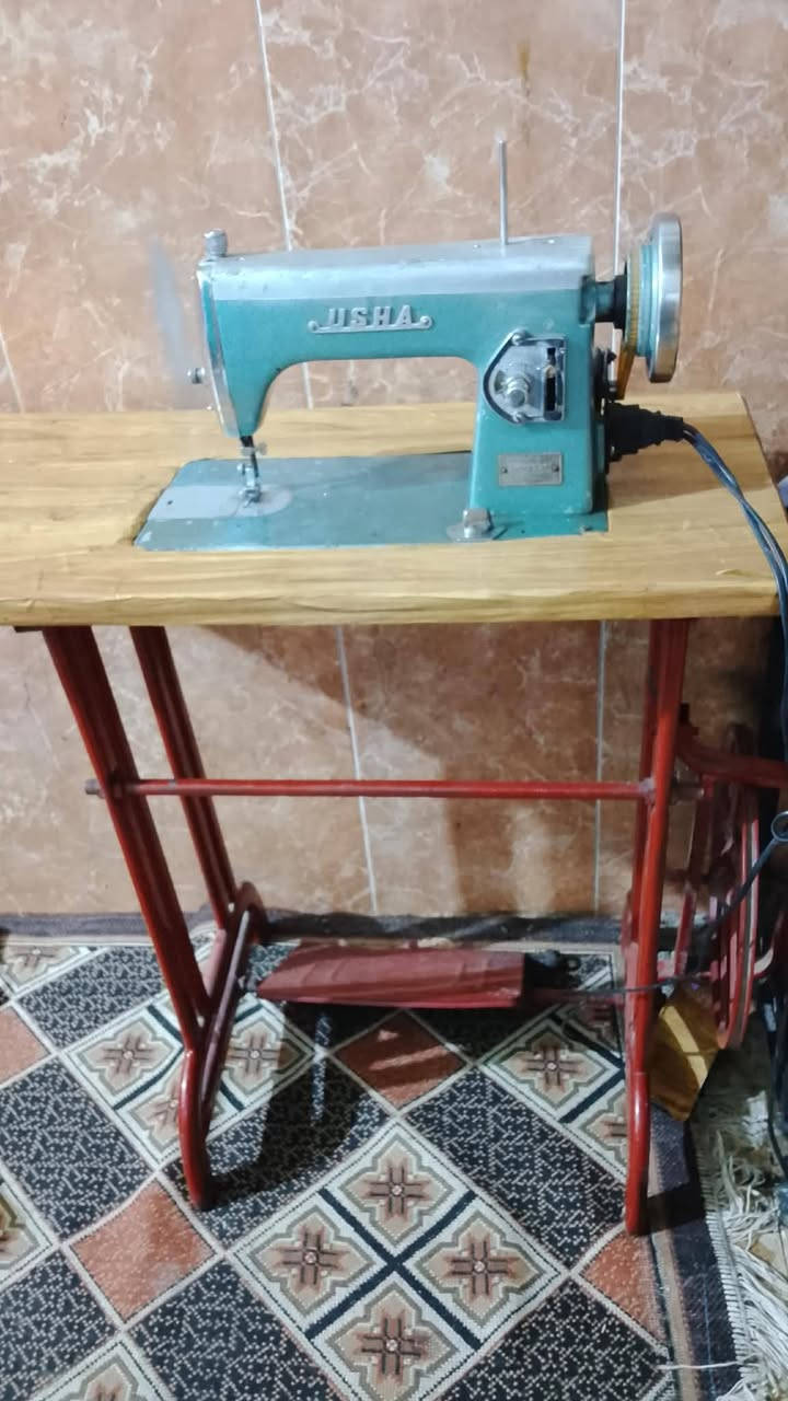 مكينة خياطه للبيع ب70 وبيه مجال 
هندي من أفضل النوعيات
ميسان حي النداء ***********
