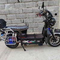 للبيع دراجه شحن 6 باتري نضافه فول البطاريات عالفحص السعر 475 075098792...