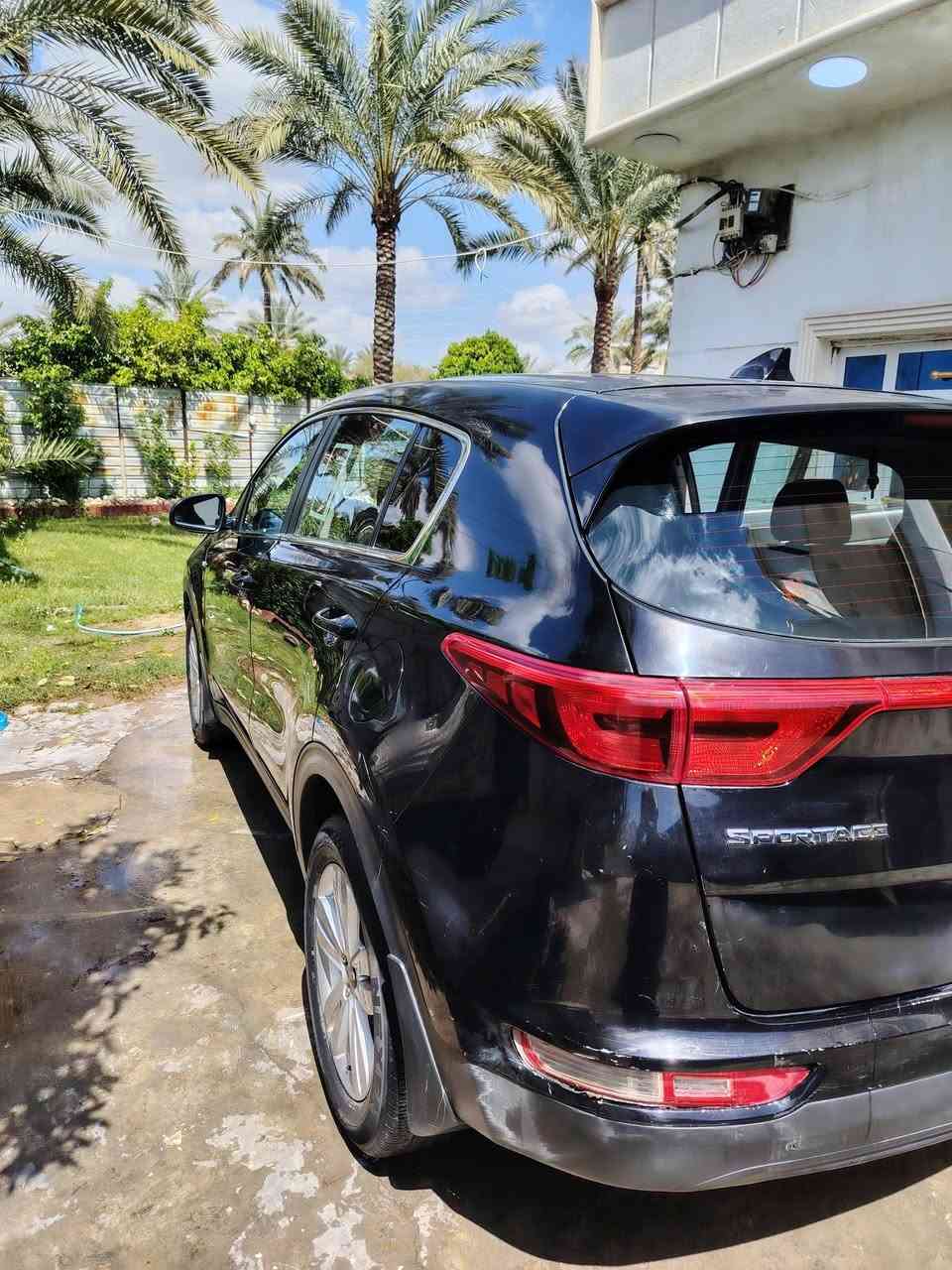 سياره سبورتج موديل ١٧ وارد امريكي تحويل ثاني يوم مباشر مكاني بغداد التاجي للاستفسار الاتصال على الرقم ***********
***********
