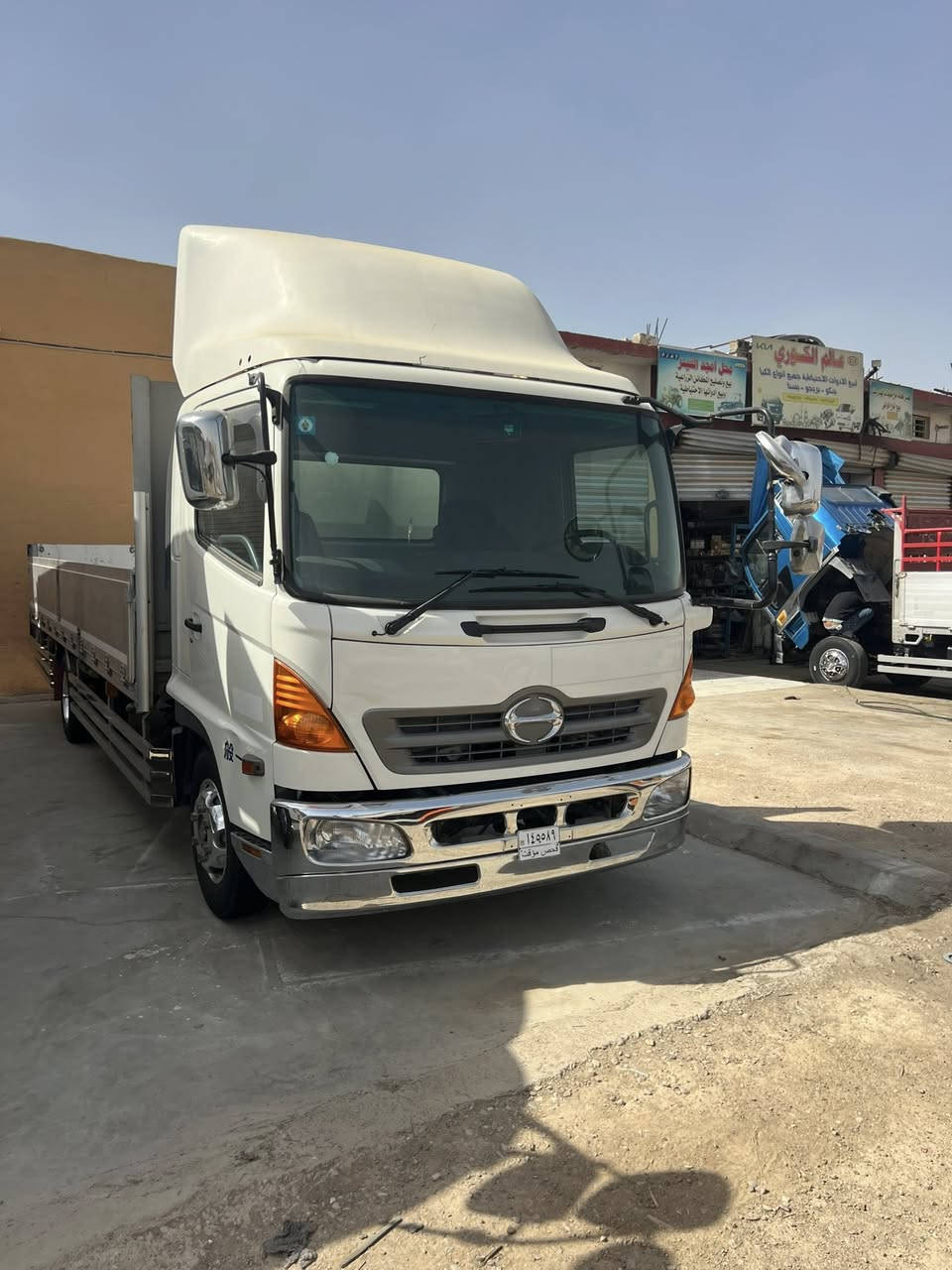 السلام عليكم سياره للبيع دخول جديد
موديل 2023 سته وربع بلادي مكينه 5سلندر كفاله عامه رقم بغداد العنوان واسط الصويرة ***********
