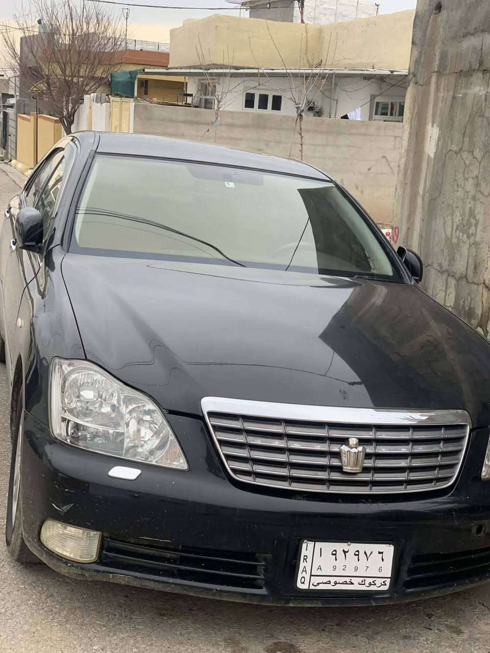 بەناوی خوای گەورە.
توێتا کراون شاهینە ٢٠٠٧ بڕاوە ڕەش  سویچ گێڕ گەورە مەکینە بچوک ئاڵتونی بازاڕ ناو رەساسی  سێدوگمە گێڕ ومەکینە بەشەرتی ١٠٠ فیتەر  تەقەوڕەقە بەشەرت کارەبایی هەمو گیانی بەشەرت تەبرید سارد و گەرم بەشەرت شاشە و لەمس بەشەرت کونی گەرمی گیراوە برێک بەستراوە جامی پێش و پشتی هەڵگیراوە ڕۆنی مەکینە و هایدرۆلیکی گێڕ و تەنانەت سیوەیلی ئەکسلیش گۆڕدراوە سەیارەیەکی هەتا بڵێی پاک و بێمەسروفە. دەعم و لێدراوی بەشەرت سەقف و حیزام و کەڤەر گۆڕان بەشەرت  سەیارەیەکی هەتا بڵێی ماڵی دۆستە کامل مەسروف کراوە قیست و قەرز و گۆڕینەوەم نیە تەنها فرۆشتنە خوار هەمو بازاڕ بە تەحەدداوە نرخ ٤٠ گەڵا و معامەلەیەکی برایانە 

شوێن:هەڵەبجەی شەهید
ژمارەی موبایل ڤایبەرو وەتسئەپی لەسەرە :***********
