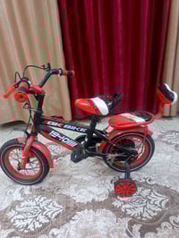 بايسكل اطفال • نضيف • تايراته فاشه