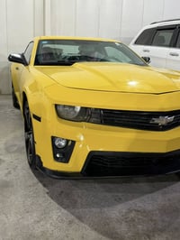 كمارو لون مميز مصبوغه جماليه لون بلادي موديل 2010جاهزه من كلشي سياره ك...