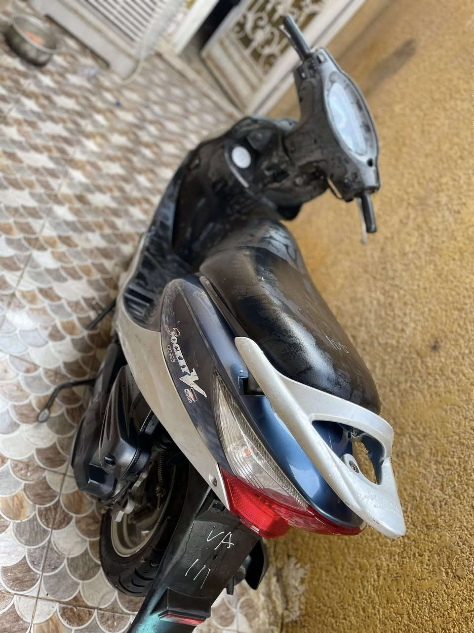 كامكو 2014V2 صارله15 يوم رمبه مكفوله 700 ‭.            ***********
