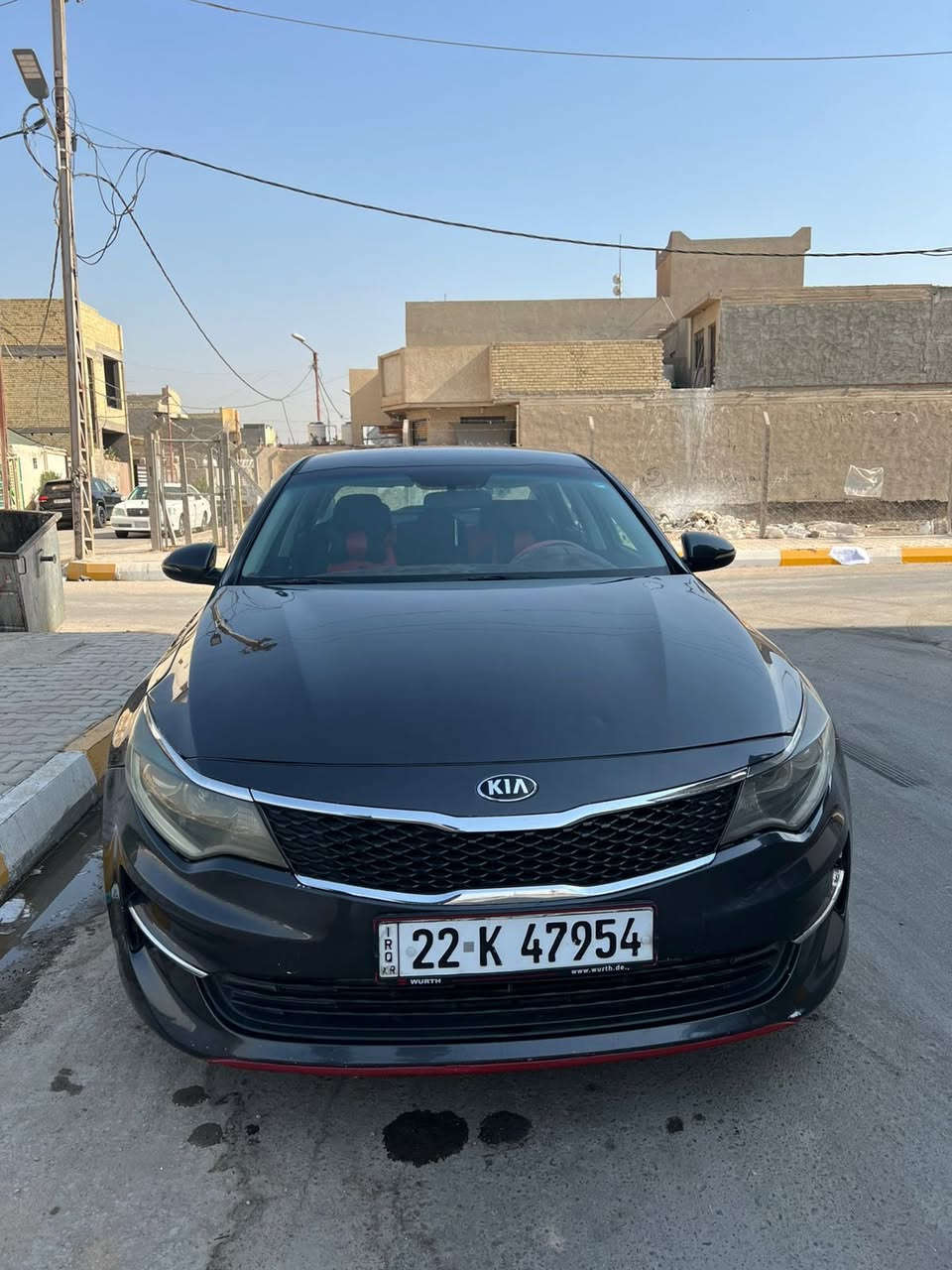 السلام عليكم للبيع اوبتيما م2017 بيها قطعتين صبغ الباقي كفاله السياره حلوه جديده ماشيه 111 محرك مفتوح كازكت مابي عيب سنويه جديده ورقم نص فول السعر 123 عنوان واسط الصويرة ***********
