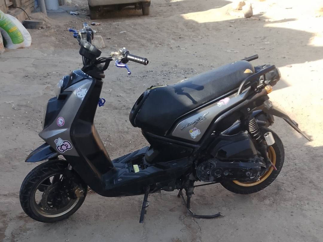 جبلي كهربايات كله شغاله
السعر ٤٠٠ اسكن بغداد***********
