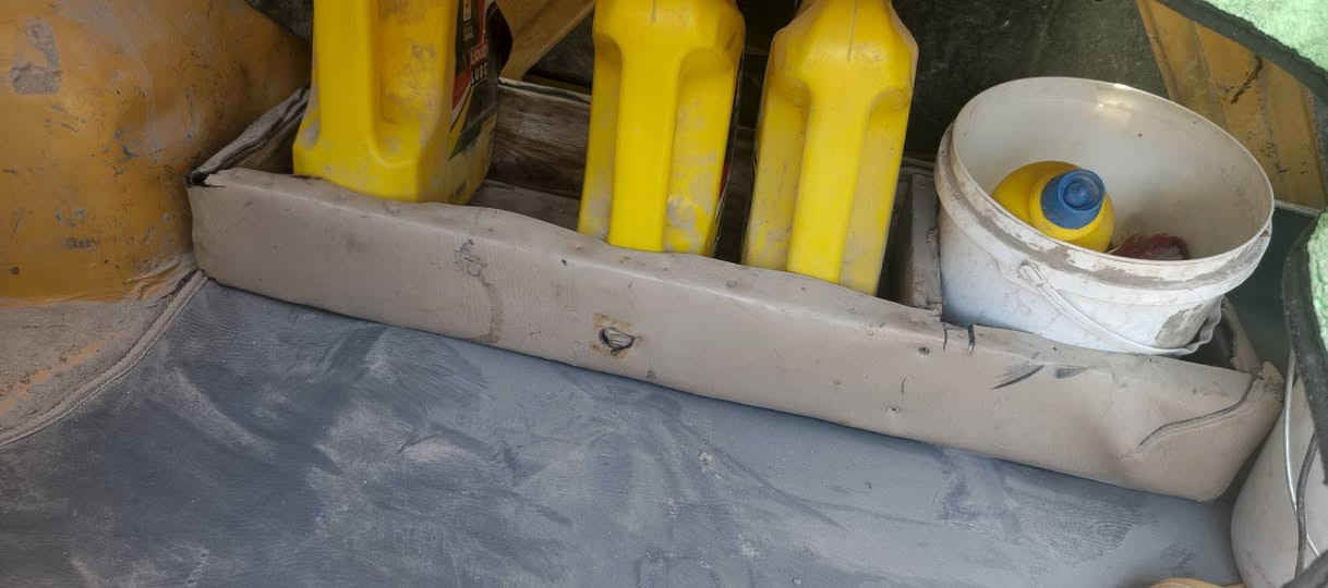 سلام عليكم شباب دمام للبيع جديد مكان نجف رقم الهاتف ***********
