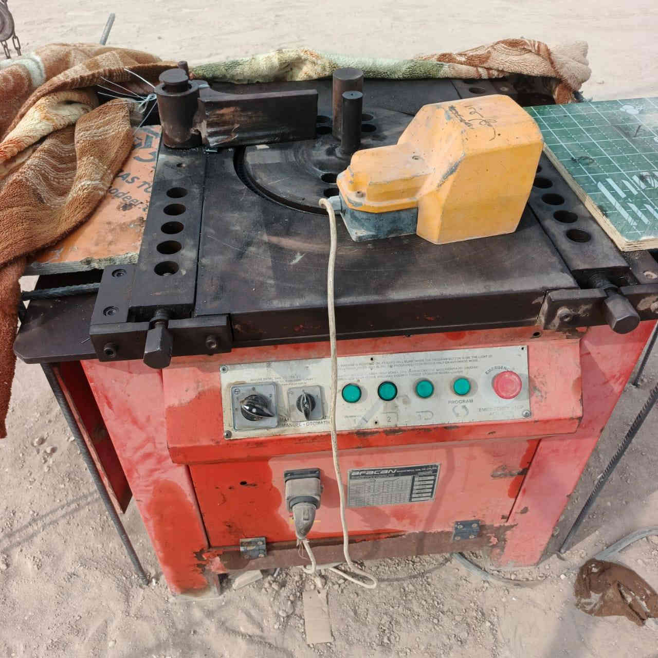 سلام عليكم عواجه وكتر البيع تركي باب اول مكان كربلاء خلف ملعب دولي ***********
