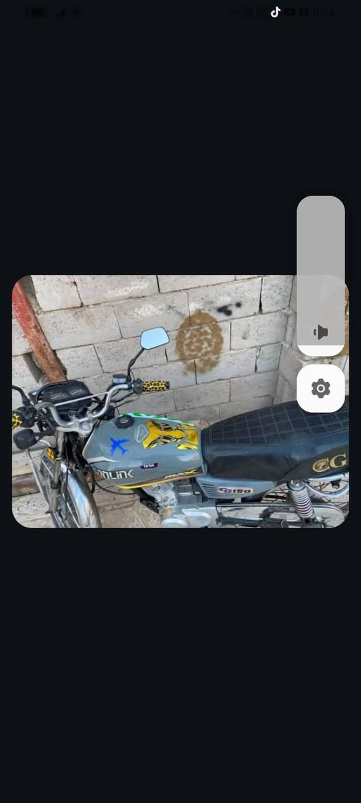 سلام عليكم دراجه ايراني 23 نظيفه كلشي ما بيها رايدها ب ٥٥٠ وبيها مجال للطيبين مكاني الرمادي الصوفيه قرب جامع الصالح *********** هاذا رقمي🤍
