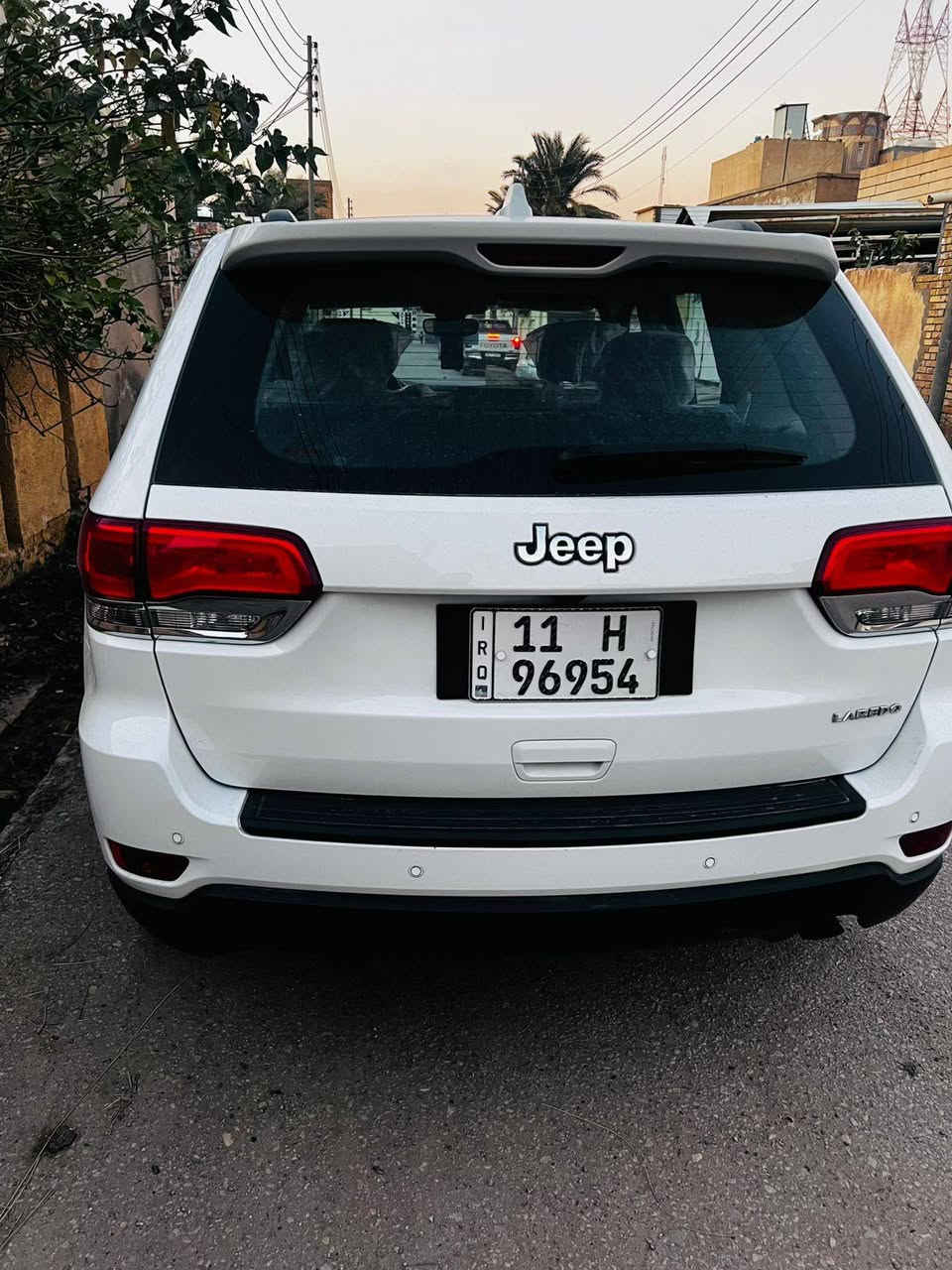 عندي.  جيب مكفوله   فول فول 
من البارد ماشيه ٩٩ لا شخط ولا رصعه اريد مراوس جكساره.   ونطي فرق       مكاني بغداد رقمي *********** باسمي من زمان سياره
