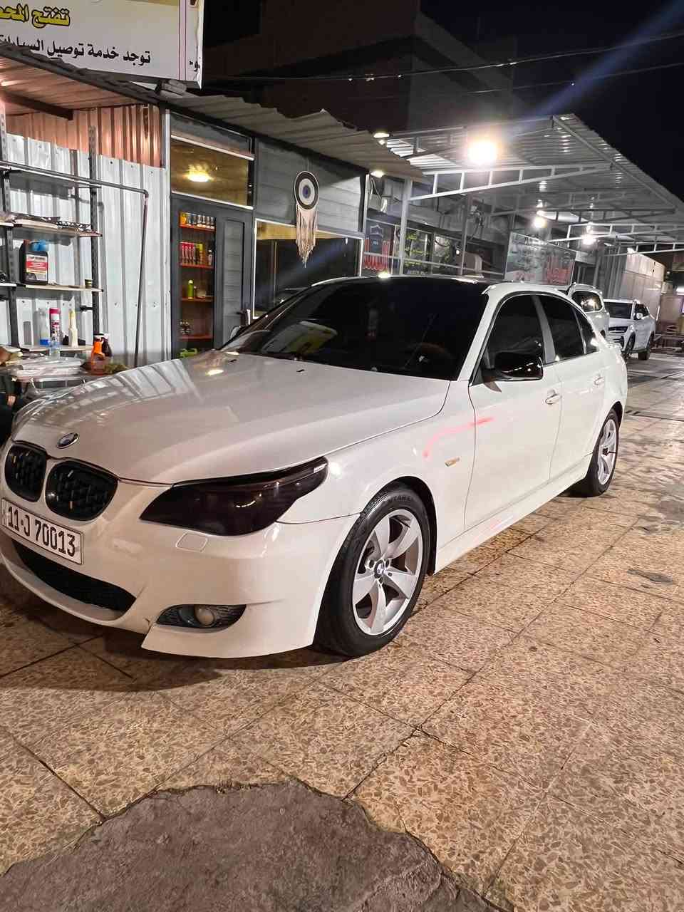 سلام عليكم
Bmw 2009 / 528 
فول مواصفات سياره نصبه تخبل 
بيها قطعتين بدون دواخل 
محرك جديد 
المكان بغداد كاظميه 
السعر 140
***********
