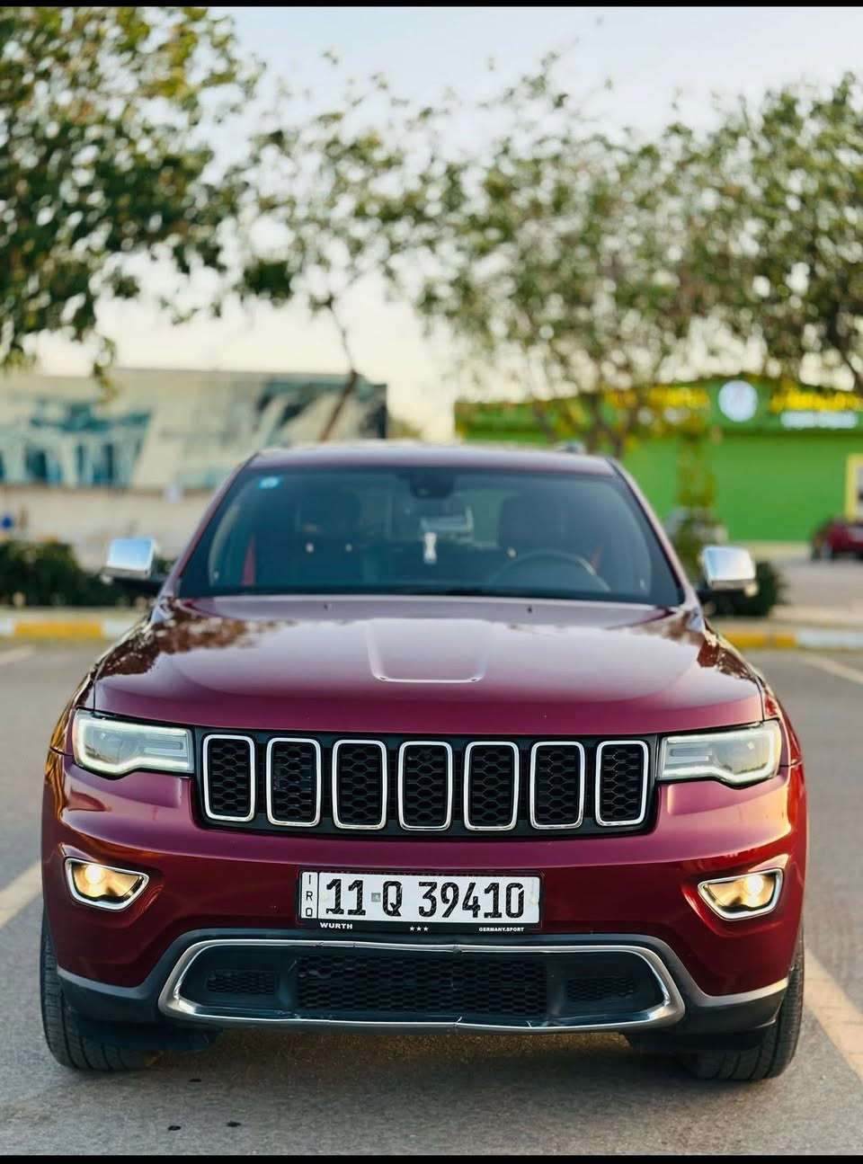 السلام عليكم ورحمة الله 
_________
جيب وارد امريكي ضرر بنيد وراجع نفسه
الموديل : مرمزه 2022 
المحرك.:  V6
*رقم بغداد الجديد 
  
____
*بصمه 
*تشغيل عن بعد  
* شاشه جبيره 
* توقف ذاتي 
* رادار جانبيه 
* كامره خلفيه 
* كشنات كهرباء + تدفئه
* ستيرن تدفئه
*تبريد قطعتين 
*دمام خلفي
*فور ويل 4*4 
*انظمه قياده  
*لايت اتو 
*صندوك كهرباء 
*تحكم ستيرين  
* حساسات خلفية . 
 __
السعر 200
وبيها مجال بسيط 
السياره بدون نقص نهائياً
مكان السياره.  بابل
***********
