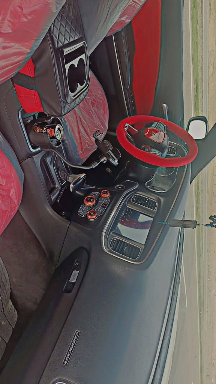 سلام عليكم جارجر للبيع موديل 2018 لون رصاصي رقم بغداد
محرك 3600 SXT السعر 195


**إذا كنت صاحب هذا الإعلان وتريد حذفه لأي سبب، رجاءا أرسل رسالة إلى الدعم الفني**