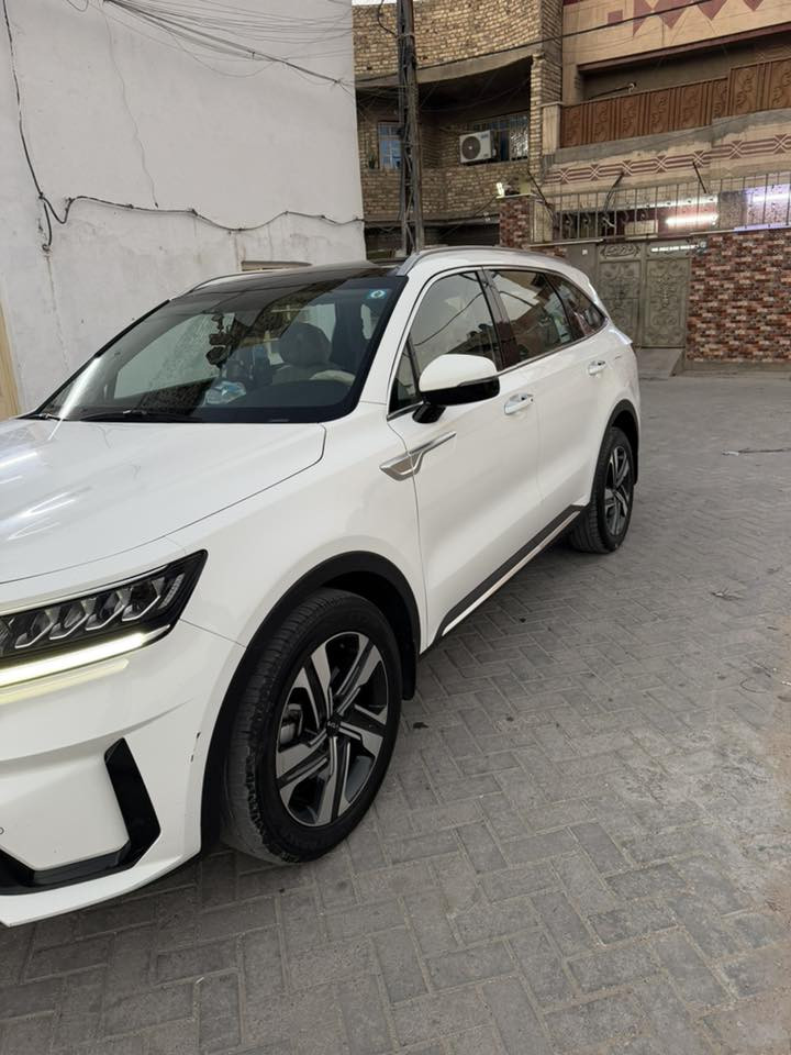 سورنتو 2023 رقم بغداد الدولي
6سلندر

 بنوراما

٧ راكب

٣ قطع تبريد

بصمه 

كرسي السايق كهرباء

جنطه كهرباء

كامره خلفيه

شاشه كبيره

شاحن موبايل

حساس امامي خلفي

وباقي المواصفات المعروفه

ماشيه80 الف

مكفوله من الصبغ والضربه والتبديل

السيارة جديدة بمعنى الكلمة

بيها بارد باب عكس السايق فقط الباقي كفالة عامة

عنواني بغداد مدينة الصدر السعر 293وبيه مجال بسيط 

للاستفسار ***********
