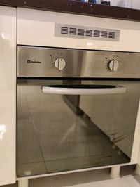 فرن كهربائي غازي  صنع ايطالي  مشتريته ب 500 الف اريده ب 250 الف مكاني ...