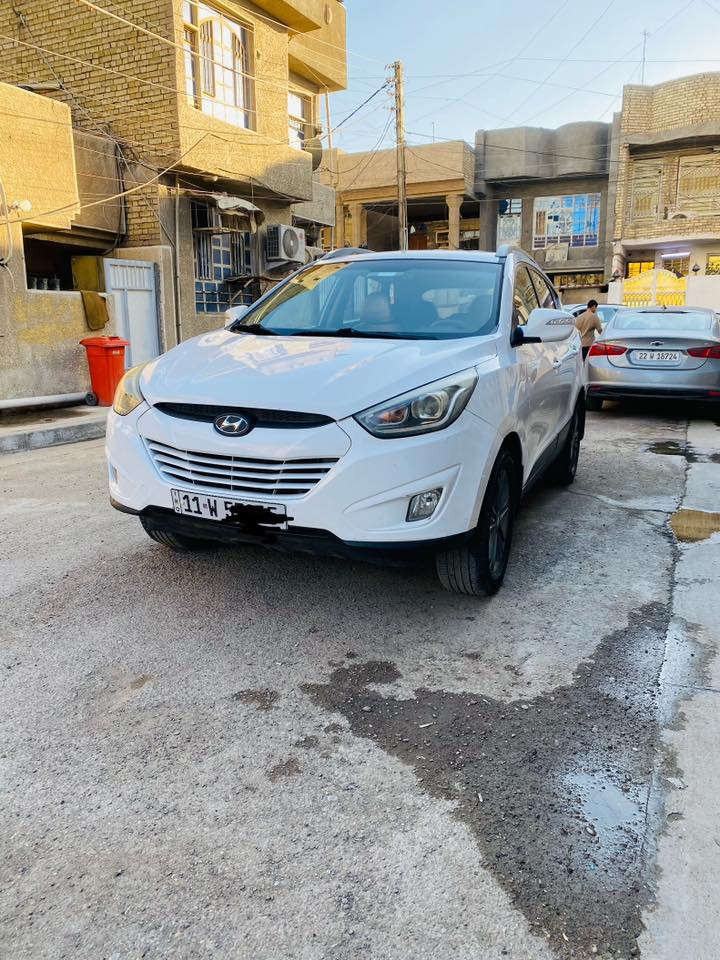 توسان 2014 خليجية مال الشركة العامة للسيارات
السيارة بيها جاملغ امامي امبدل فقط باقي كفالة
محرك كير تبريد ع وضع الشركة 
السيارة من هية زيرو عدنة
حالياً ماشية 157km
رقم بغداد انكليزي
محرك 2000
اشاير بل مري 
السيارة نظيفة ومابيها اي نقص
معروضة 148$ وبيها مجال 
مكانها بغداد 
***********
