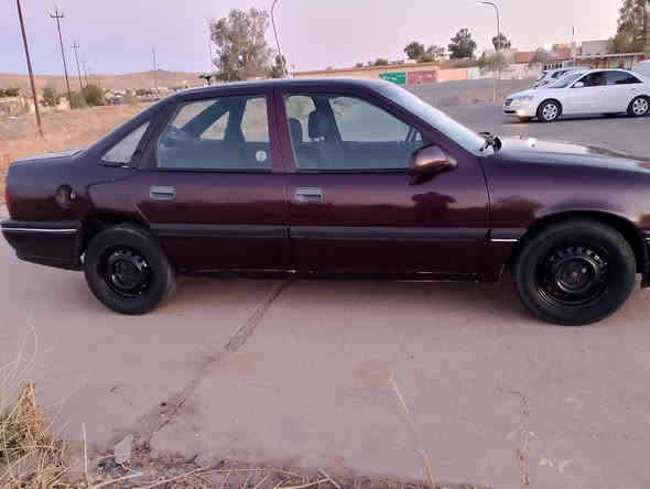 سلام عليكم اوبل فكتر مكينا وكير شرط حجم 16 قبق اسود  شرط التحويل كاربون بيها طخم اطارات جديد طخم الكدام مبدل مصبوغه جماليه فقط 
معارض أو بيع سعر المطلوب 35 وبيها مجال ***********/*********** مكان السياره سد الموصل موديل 92
