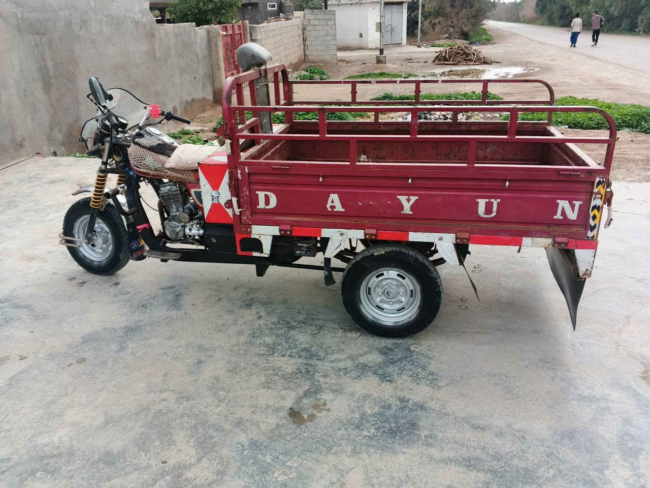 الان ياالله سلام عليكم ستوته ديوان للبيع مديل 2017اوراق أصولية مكينه خرسه خير من الله كهربائيات كامله شغاله سلف هندر كير بكس جديد تيرات نضافه ستوته أحله من الصوره مال جناي كلشي مانقصهه كبل الشارع السعر 875وبيه مجال شي قليل الشراي مكان ديالى شهربان جسر مهروت الشراي يتصل على الرقم *********** الي مو شراي لا يعلق رجان اتصل ودلل
