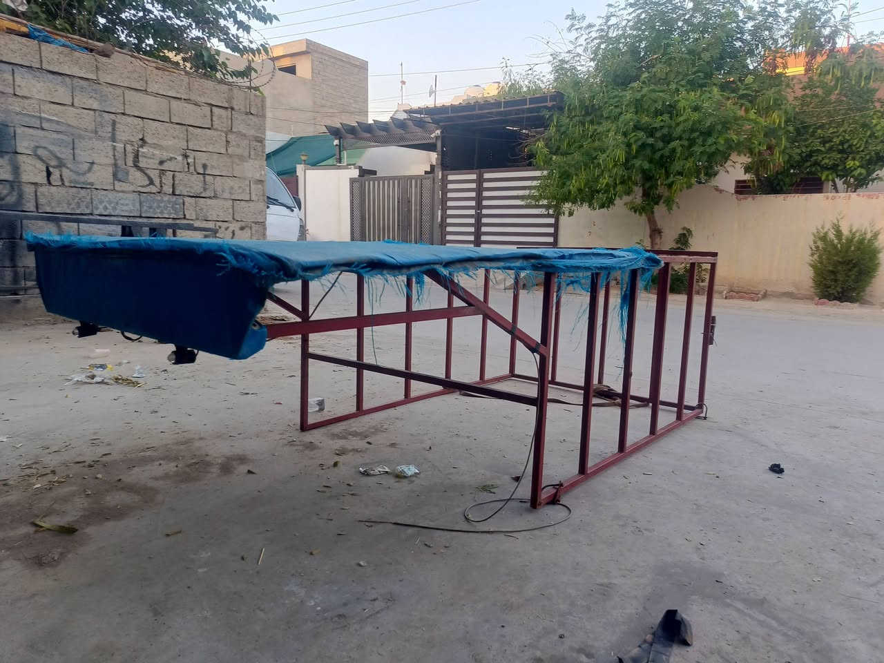 جنج للبيع اي عيب مابي بشرط
***********
