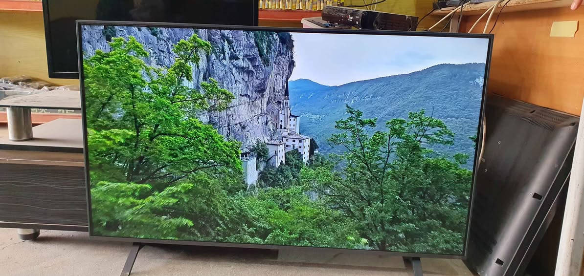 تەلەڤیزۆنی LG قەبارە 50 سمارت 4K HDR سەتەلایتی
تێدایە مۆدێل UQ80006LD نرخی 230000 لە هەولێرە
پەیوەندی بکەن بە واتساپ و ڤایبەر *********** أربيل, العراق

