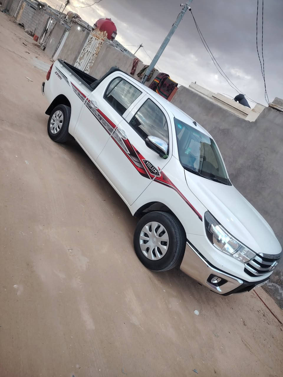 البيع فلاونزه 23 كير عادي ماشيه 75 لف كفاله عامه شرط عله وضع شركه رقم بصره شرط تحويل سعر 237 وبيه مجال بسيط مكان طريق نجف كربلاء عله شارع العام عمود 509 رجأن رجأن المشراي لايكسر بحلال العالم ***********
