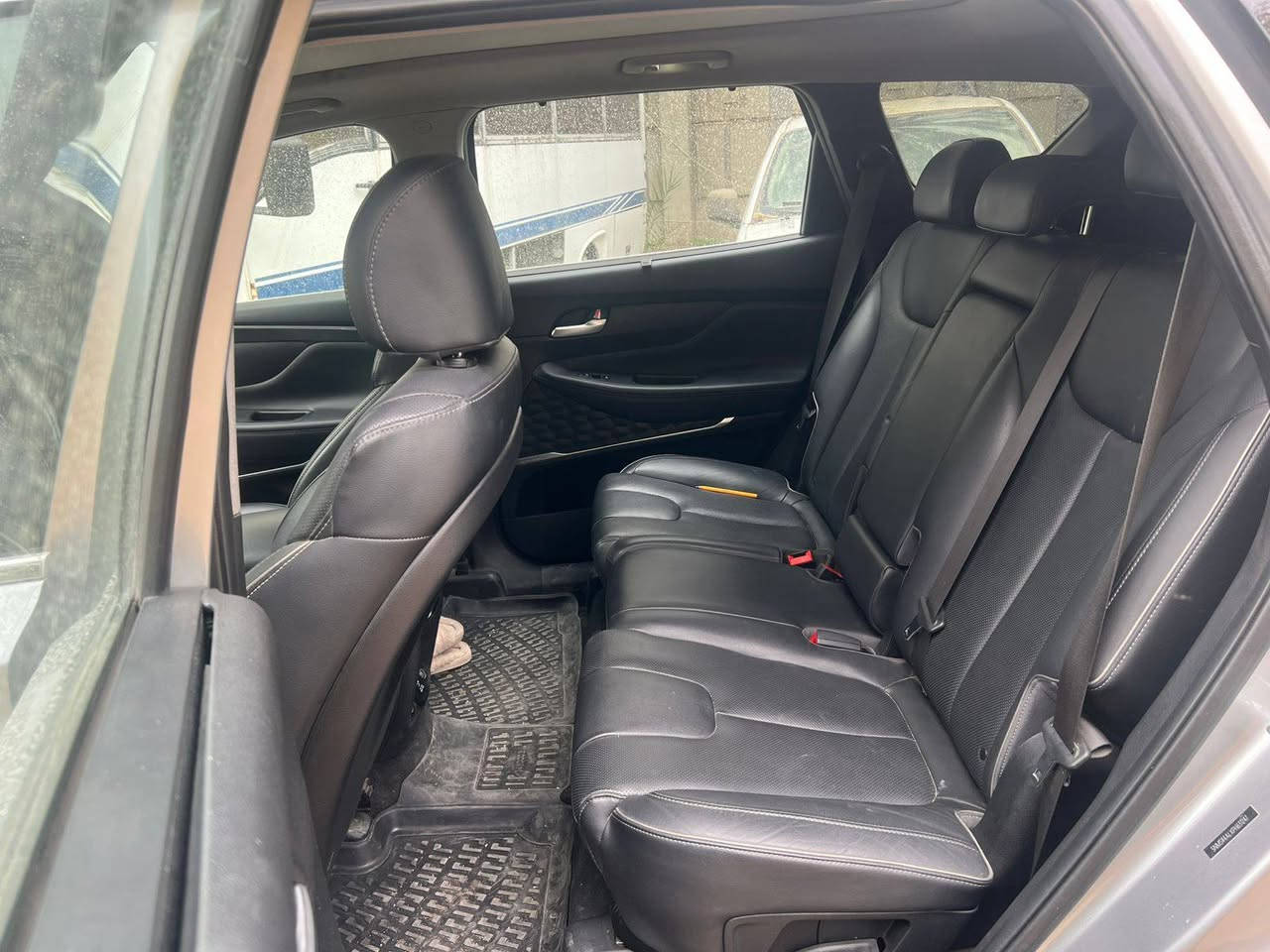 السلام عليكم سنتافيا 2023 فول اعلى مواصفات بالسنتافيا المعلومات بالصور مكفولة بدون تبديل بدون صبغ فقط بارد تعديل بأسمي تحويل مباشر السعر 220 بغداد الشعب ***********
