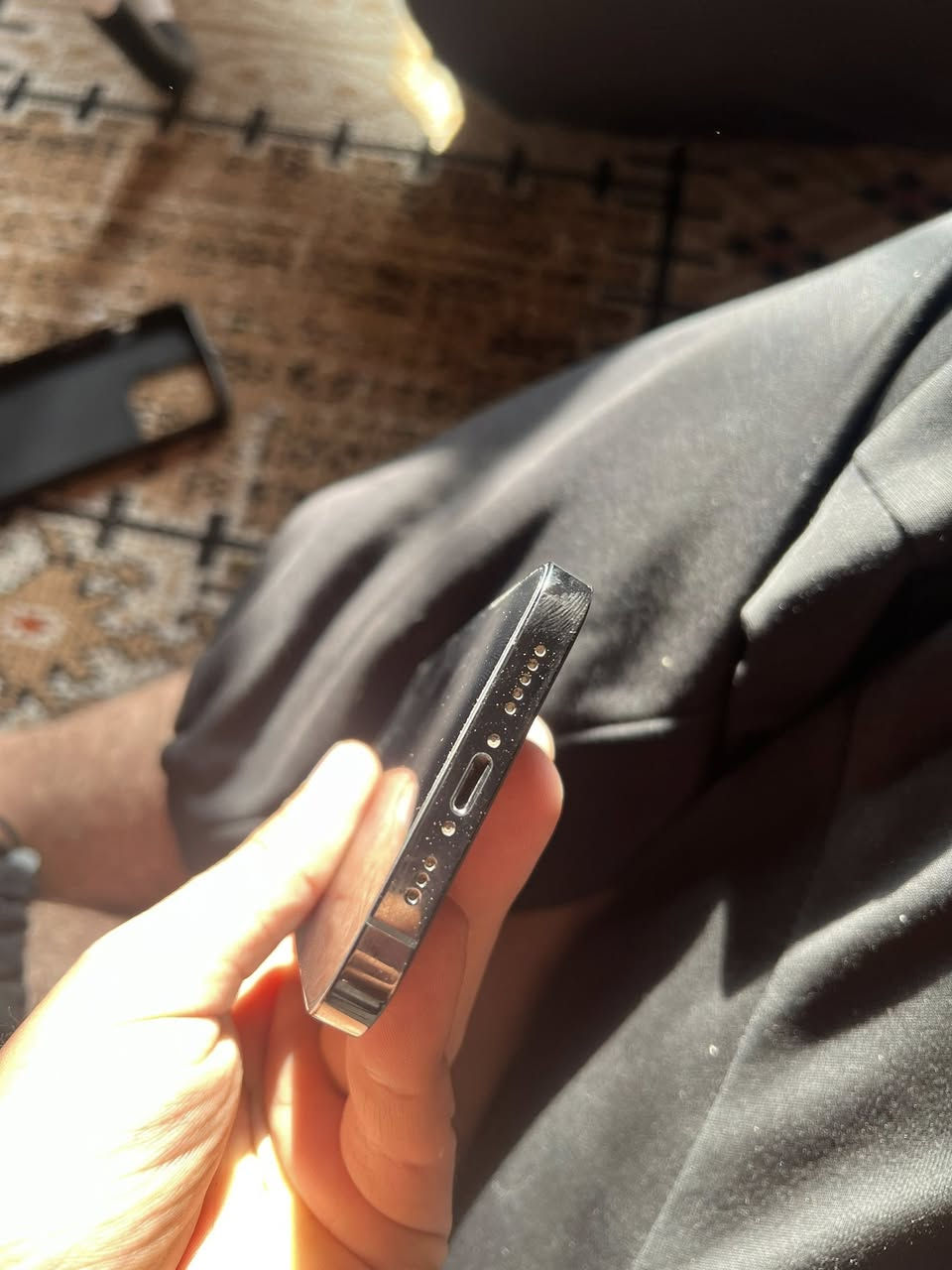 ‏13 pro ذاكرته 128 امريكي امبدل فقط ظهر بطاريته 63 سعره 400 بي مجال كلش بسيط

***********
