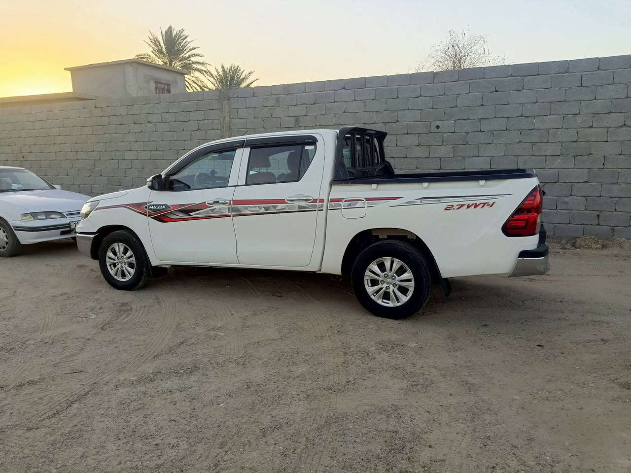 بيكم تيوتا 19 ناصي ساز
كير عادي 

رقم أربيل لل 31 بسمي تحويل مباشر 

مكفولة كفاله عامه 

بيه صبغ شفت البنيد 

ماشيه 100 الف جديده 
سعر 215 بيه مجال 

مكان فلوجه 

***********
