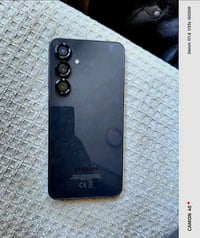 s24fe جهاز شرق اوسط ذاكره 256 رام 8 جهاز نضيف ماداخل اي صيانه نضيف شخط...