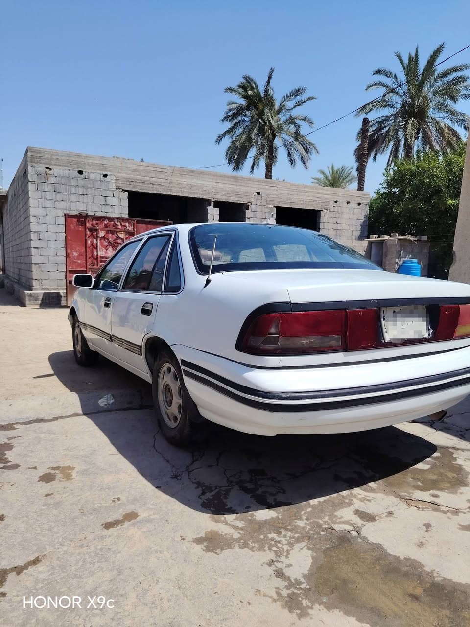 السلام عليكم 
للبيع سياره دايوه ابرنس 
موديل 1995
رقم بغداد 
سنويه لحد 2029
محرك خير من الله 
صدر امامي خلفي جديد 
تخم تاير جديد 
السعر 35 وبيهه مجال 
مكان السياره بغداد 
رقم صاحب السياره ***********
