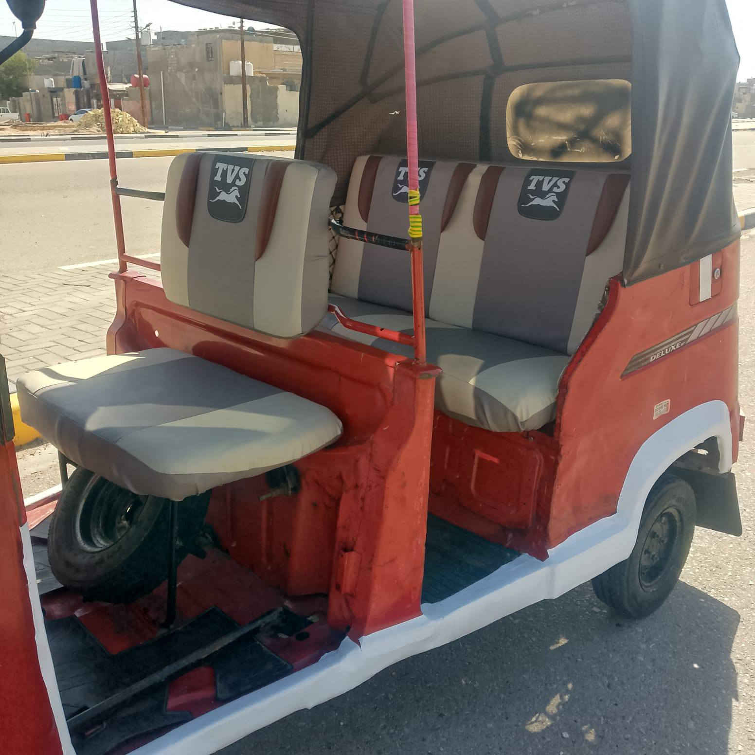 تكاتك   20 زركه اوراق.  سعره 4       ولحمره  19.   اوراق. مجفتات. سعره  شركه سعره 3. +بصره وراق اصولي وخادم لشراي   +......***********
