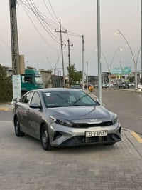 كيه فورتي2023 وارد امريكي للبيع فقط مواصفات نص فول العروفه حادثها بلمن...