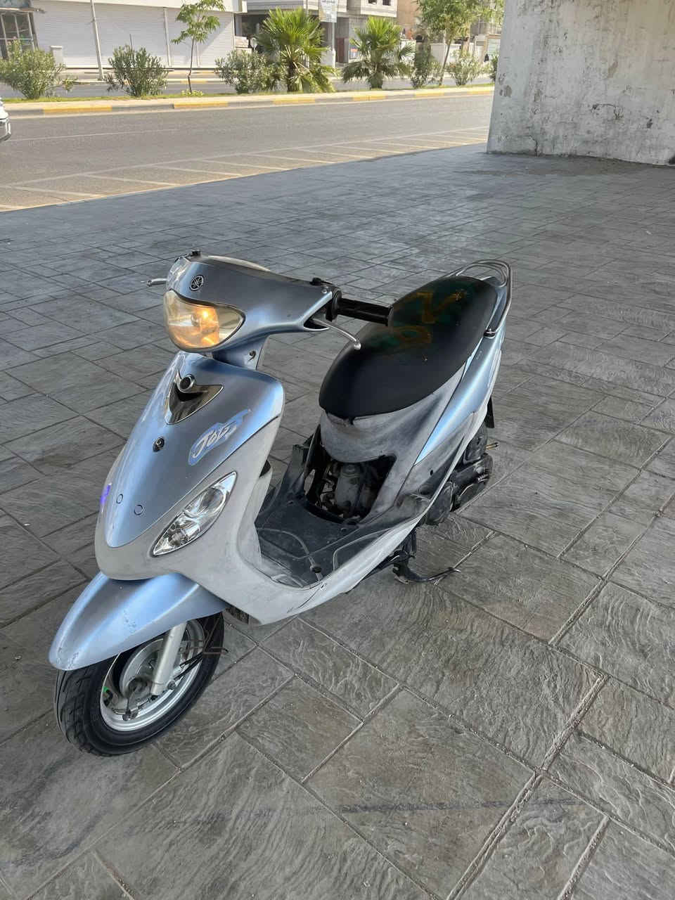 دراجه قجمه للبيع دراجه كلها ختم واحد كفاله نضيفه مكينتها بيضه من نضافه دراجه بلاد ما مفتوحه لا تنقنص دهن لا بيها تبخير تجي وتفحص بيدك  عنواني لبصره لحيانيه السعر ٩٠٠ وبيها مجال قليل مراسله واتساب 0778508311


**إذا كنت صاحب هذا الإعلان وتريد حذفه لأي سبب، رجاءا أرسل رسالة إلى الدعم الفني**