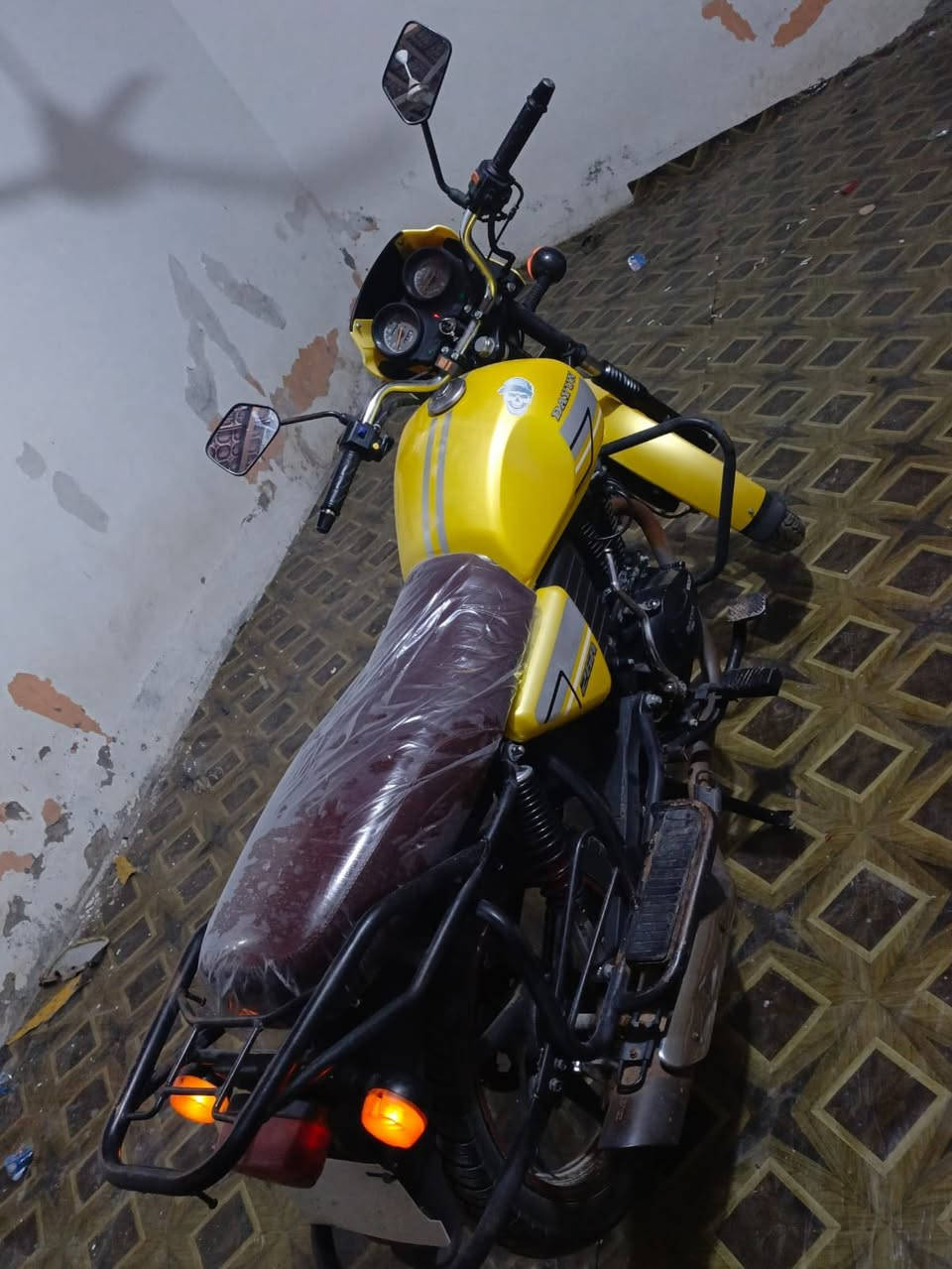 مكلف بالنشر / دايون موديل 2022 مكفوله  للبيع
العنوان /واسط /قضاء الاحرار / قريه 10 

للاستفسار صاحب الدراجه ***********
