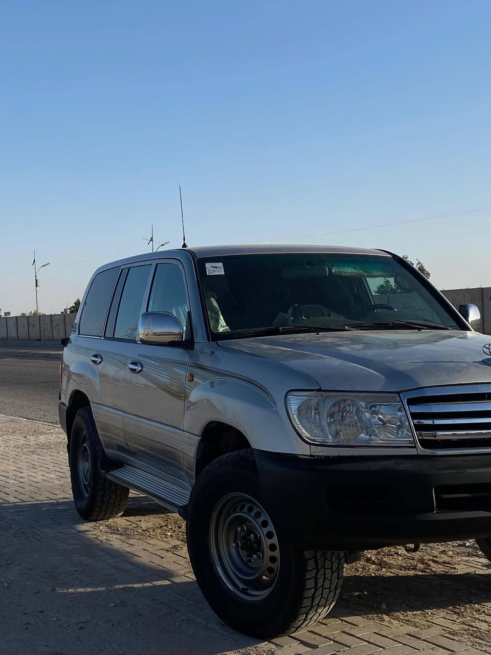 قطريه مديل 2006 اصل رقم بغداد انكليزي بسمي
دبل سبير      اخوان السعر جدا مناسب 
فوول عادي
مكينه وكير عالشرط
جام كهرباء 
السياره كلش حلوه ومامتعوبه
لوكير شغال دفع رباعي مانازله بر
بالعافيه عله لايأخذ هذا تخم تاير جديد حداديه جديده
اني مكلف بالنشر وهاذاه رقم راعيه ***********
