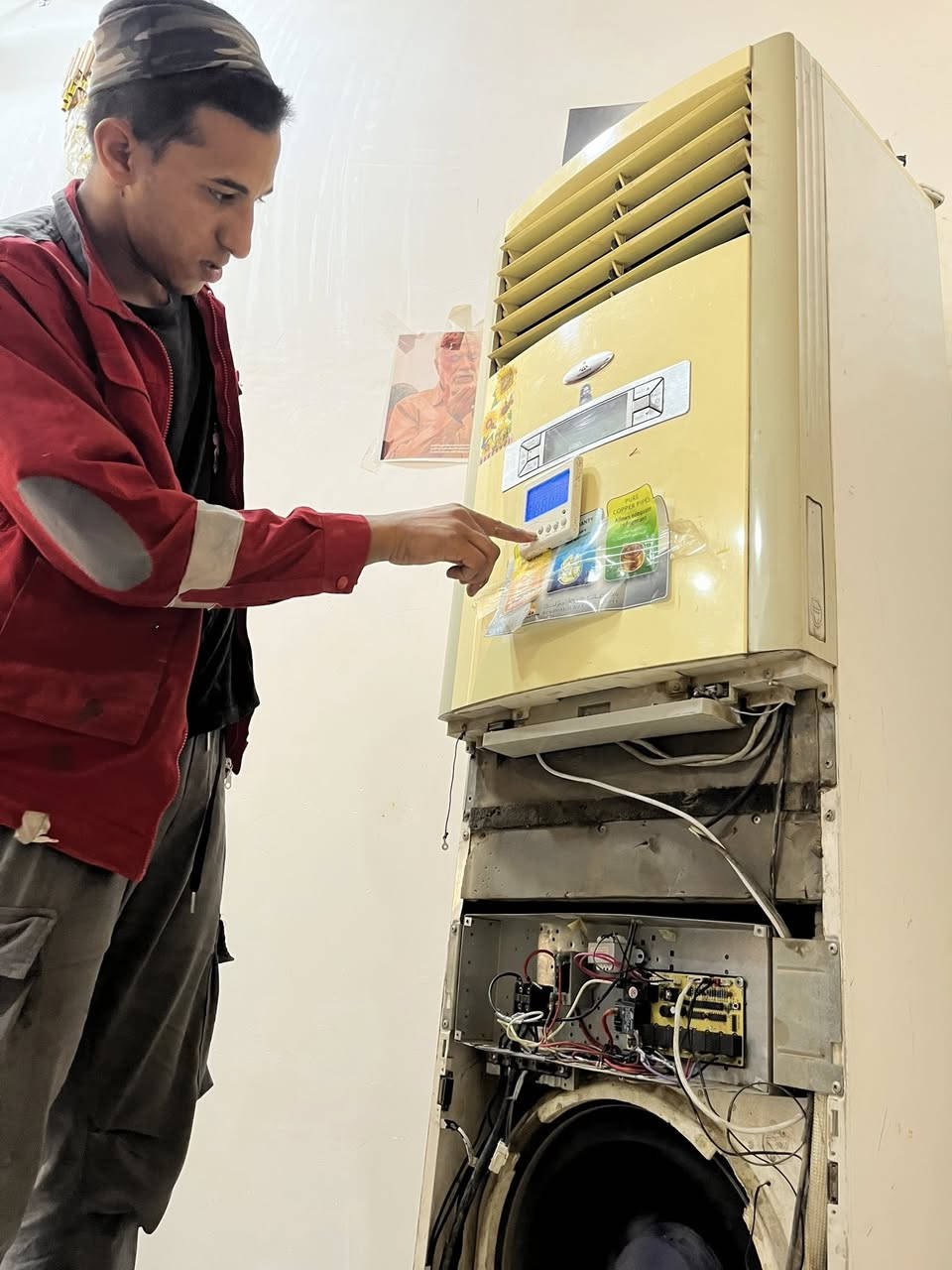 الحمدلله تم نصب سبلتين من شركة كري وشركة جنرال
#صيانه🔧 وشد وتنصيب وفتح السبالت بجميع انواعها

غسل السبالت بجميع انواعها

تصليح المكيفات بجميع عطلاتها وانواعها

للتواصل عبر 👈الرقم ‭٠٧٧٠ ٨٧٣ ٤٤٦٣‬

حسن هداب فشاخ

