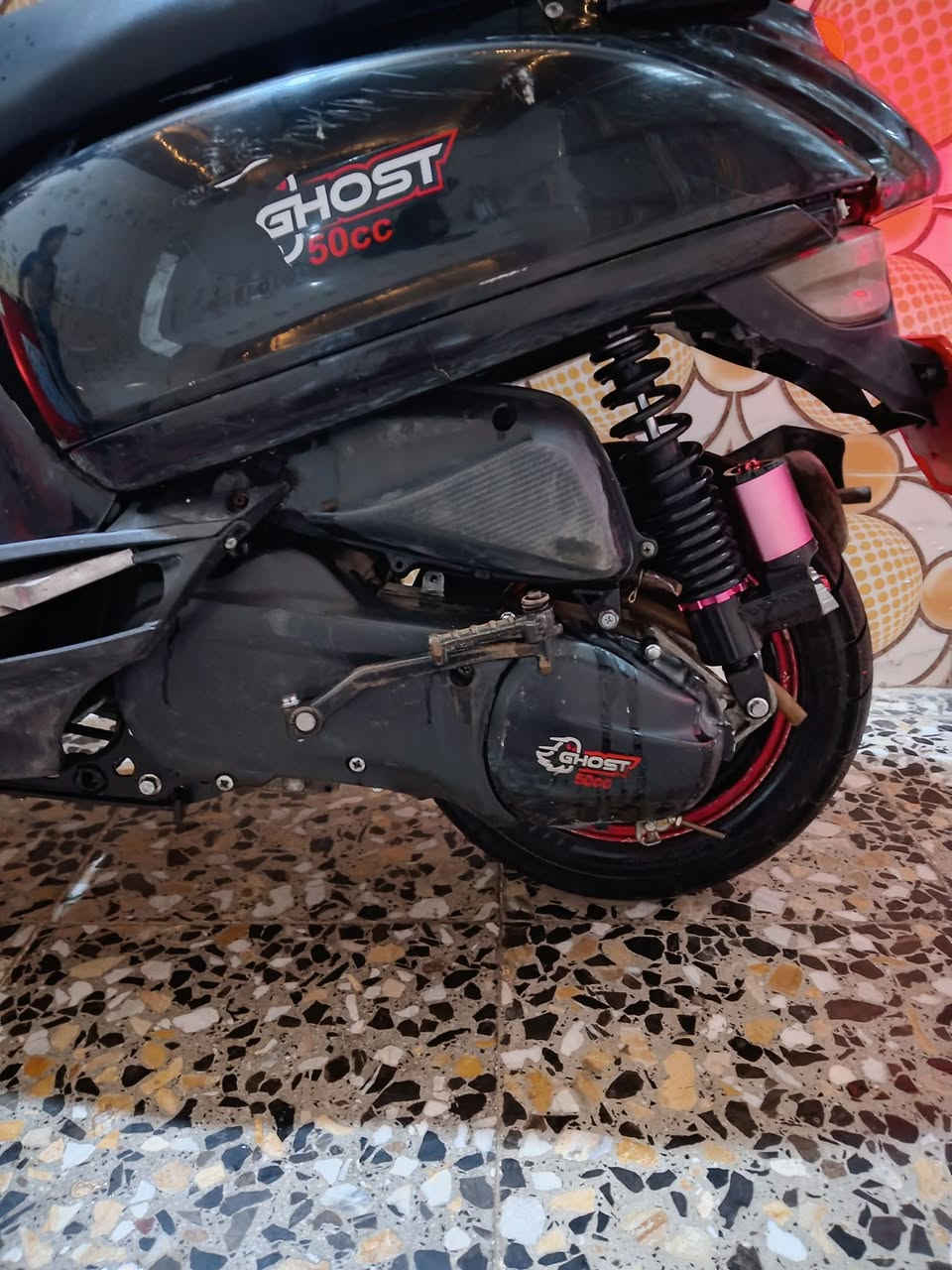 بوليس إيطالي بصمه موجوده وشغاله مديل 2024 كفاله عامه فقط كفراته وما يثرن عليها دراجه بيه
 [تزويد خارجي] فقط محرك مجفت
 شي متروكه فتره ما مثر عليها [محرك 49] قابل التزويد بستم75 [سرعته95] كفرات ختم واحد شرط بيه تزويد 
1_وياله رياضي
2_يدات ابرك رياضي
3_دبلات امامي
4_دبلات خلفيه رياضي
5_فلتر بنزين رياضي
6_كابريتر رياضي
ملاحضه تزويد مالته كله اصلي ما بي تجاري
سعر650 ماكو هيج سعر بهيج نضافه
 بيهك مجال بسيط


**إذا كنت صاحب هذا الإعلان وتريد حذفه لأي سبب، رجاءا أرسل رسالة إلى الدعم الفني**