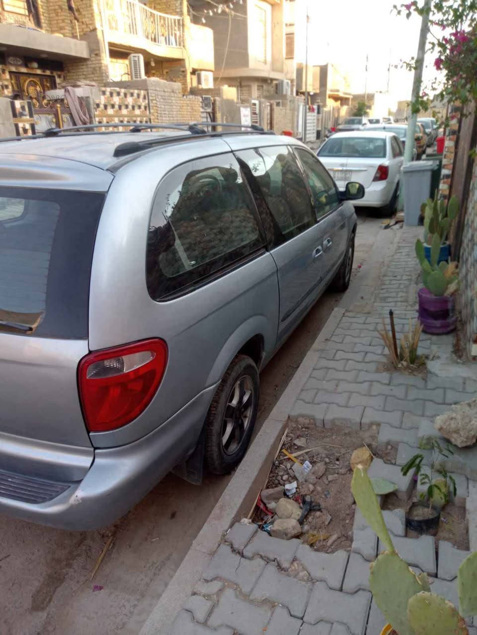 سيارة دوج ٢٠٠٤ *********** دهل اوران, واسط
