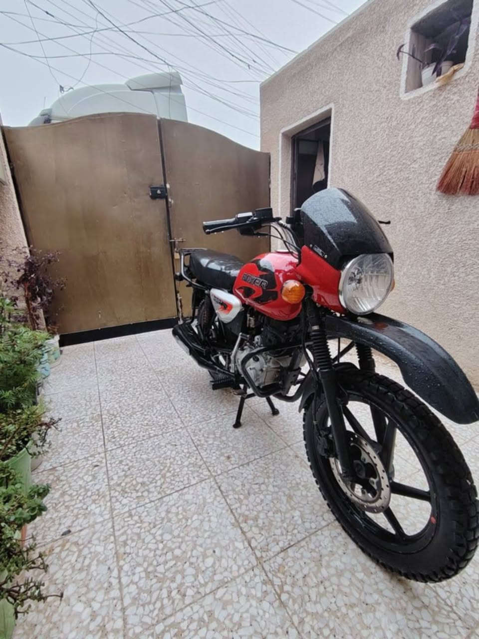 سلام عليكم بوكسر22 اوراق اصولي كهربيات كلها شغاله سلف وهندر مكاني بغداد الحسينيه رايدها ب1150وبيها مجال
***********
