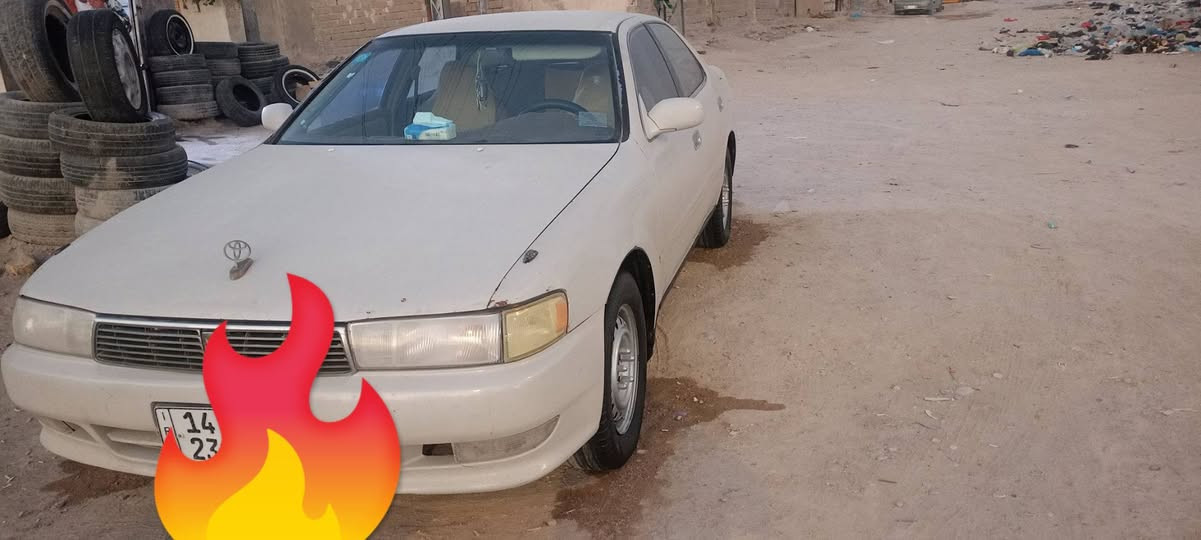 السلام عليكم سياره كرسته لبيع موديل 1995بسمي سنويه 26تنتيه بشهر 9  مكفول كص ونقل جثه بيه ضربه بالمدكر الخلفي مصبوغه بس مداكر خلفيه اثر الضربه والباقي كفاله 
تخم تاير تبريد ثلج ويه السويج  شرط مكينه ونجي وكير كفاله والباقي شوف العين دواخل كارتون كهربايات كله شغاله حداده 80 بالميه كامره خلفي شاشه  سعر___60 ___وبيه مجال حك الجيه 
مو شراي اعبر المنشور  
البصره الزبير محلت الشمال
***********

