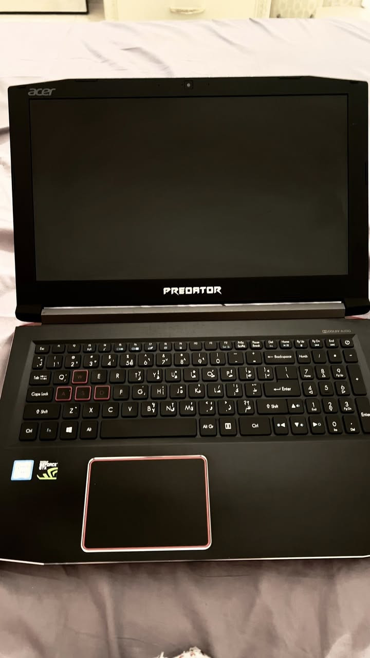 لاب توب ايسر بريداتورهيليوس٣٠٠
Acer Predator Gaming Laptop للبيع 🔥

مواصفات الجهاز:  
• الموديل: Acer Predator  
• المعالج: Intel Core i7-8750H بسرعة 2.20GHz (Turbo يصل إلى 4.1GHz)  
• عدد الأنوية: 6 Cores / 12 Threads  
• الرام: 16GB RAM  
• كرت الشاشة: NVIDIA GeForce GTX 1060 سعة 6GB  
• الشاشة: 15.6 بوصة Full HD بدقة 1920×1080  
• التخزين: SSD سريع + HDD للتخزين  
• نظام التشغيل: Windows 11 Pro إصدار 64-bit  
• إصدار الويندوز: 25H2  
• لوحة مفاتيح بإضاءة حمراء (Gaming Keyboard)  
• نظام تبريد Predator القوي للألعاب  

حالة الجهاز:  
نظيف جداً واستعمال خفيف، يعمل بكفاءة عالية بدون أي مشاكل.

الاستخدام:  
مناسب للألعاب القوية، التصميم، المونتاج، والبرامج الثقيلة.

السعر:٧٥٠ وبي مجال
مكاني بغداد المنصور
الشراي يكتب بتعليقات او يدخل خاص


**إذا كنت صاحب هذا الإعلان وتريد حذفه لأي سبب، رجاءا أرسل رسالة إلى الدعم الفني**